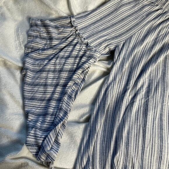 TIME & TRU Medium Blue White Striped Abel‎ Sleeve Off The Shoulder Top Blouse - Picture 2 of 3